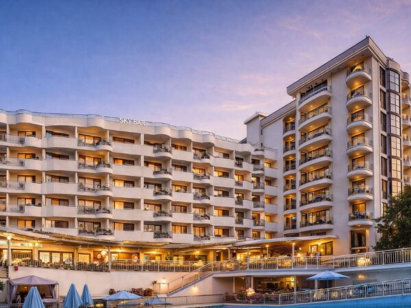 Prestige Grand Hotel & Aquapark, Goldstrand